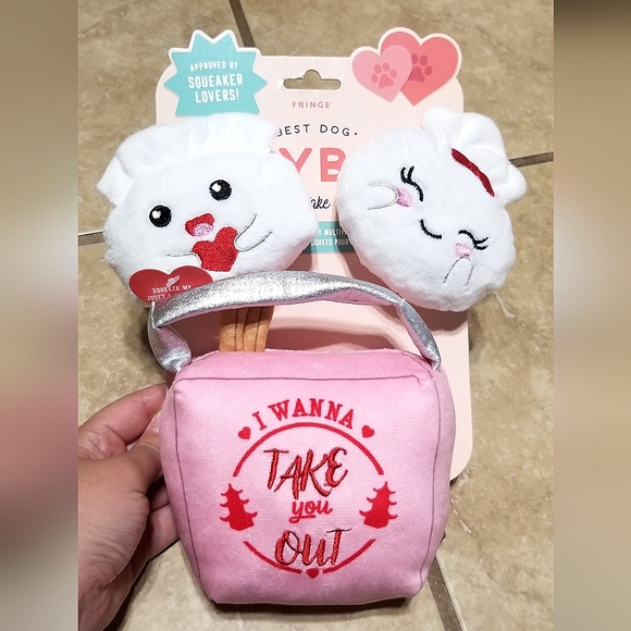 Fringe Other - Fringe 3pc Dumpling Takeout Box Valentine's Themed Dog Toy